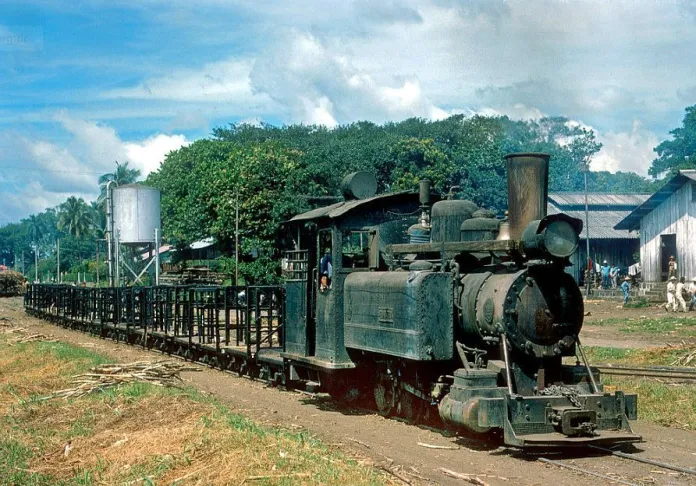 Locomotora antigua en el museo